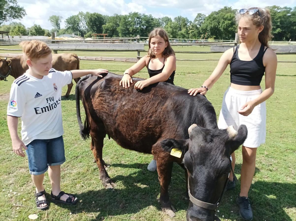 ZOOPARK Zelčín Melnik Exterior foto
