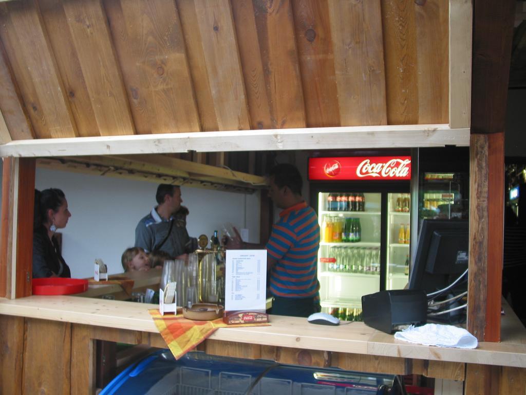 ZOOPARK Zelčín Melnik Exterior foto
